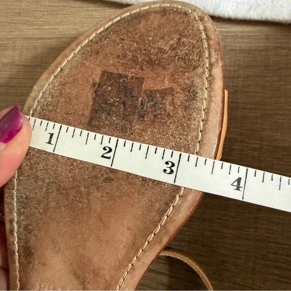 PRADA Leather Nude Sandal 37 Tortoise Shell Style Chain Links Strappy Flat Italy - Picture 11 of 14